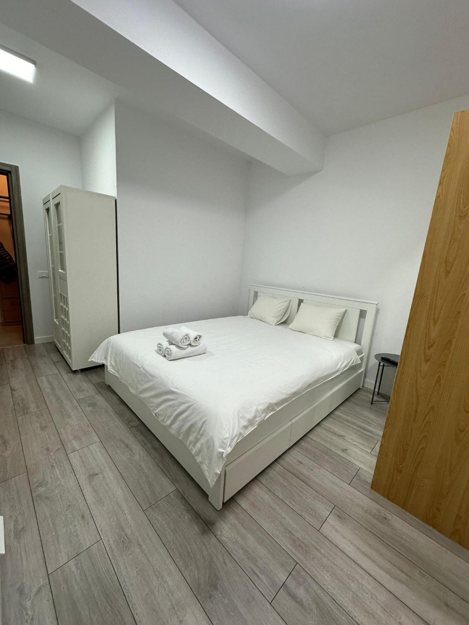 Catedral Apartment Bucharest Exterior photo